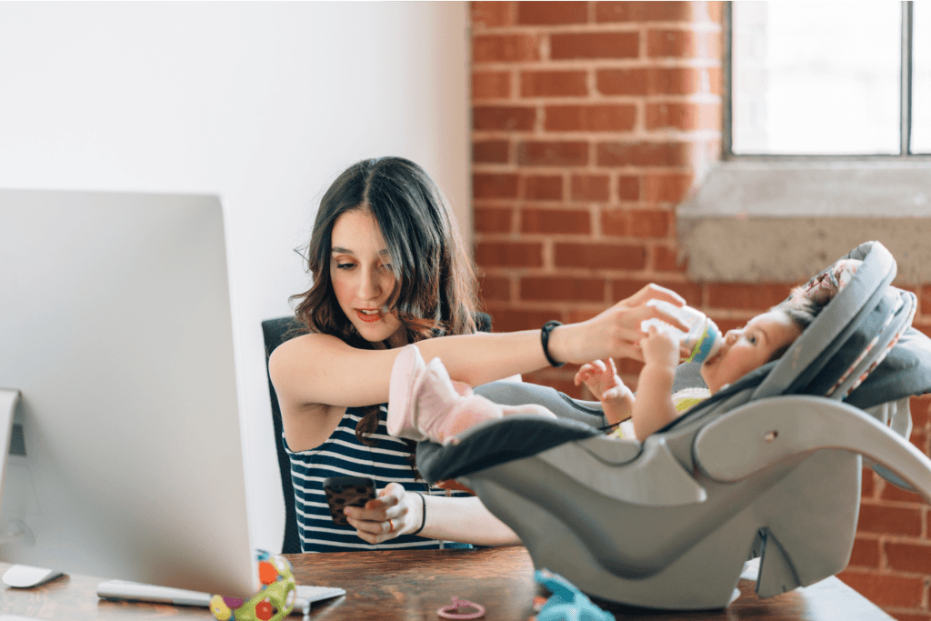 female employee balancing work and home life