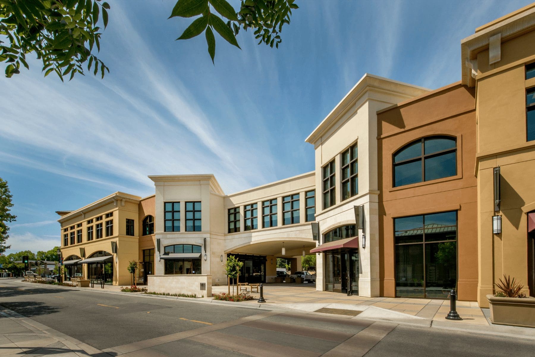 an outdoor strip mall impacted by commercial property coinsurance